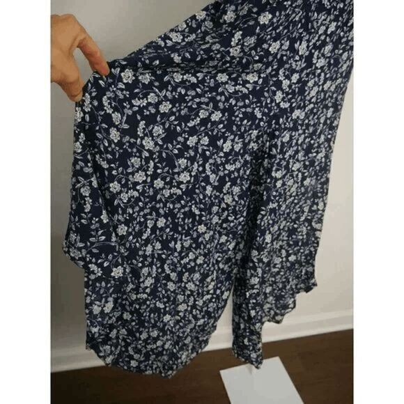 Vince Camuto Women's Plus Size Floral Tie Shoulder Angled Hem Jumpsuit 1X - Picture 3 of 9